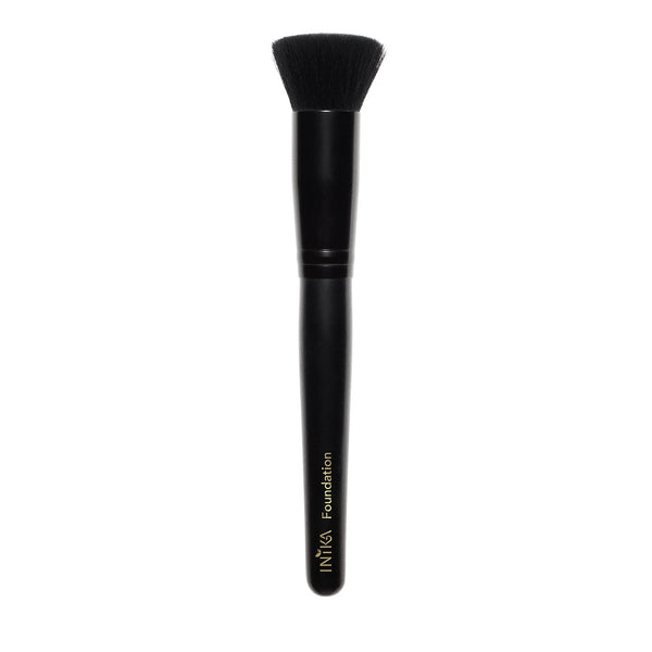 Inika Foundation Brush (Reward)